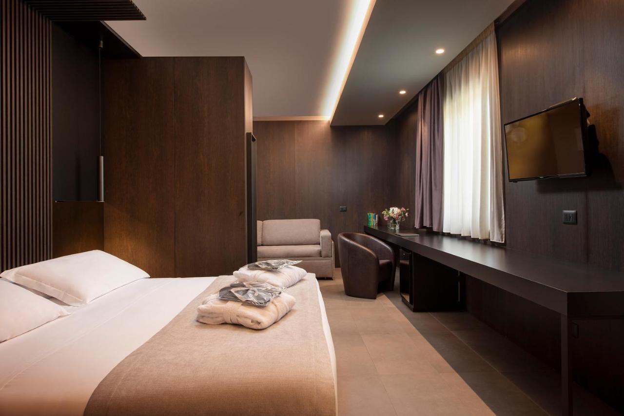 Sport Village Hotel & Spa Castel Di Sangro Exterior photo